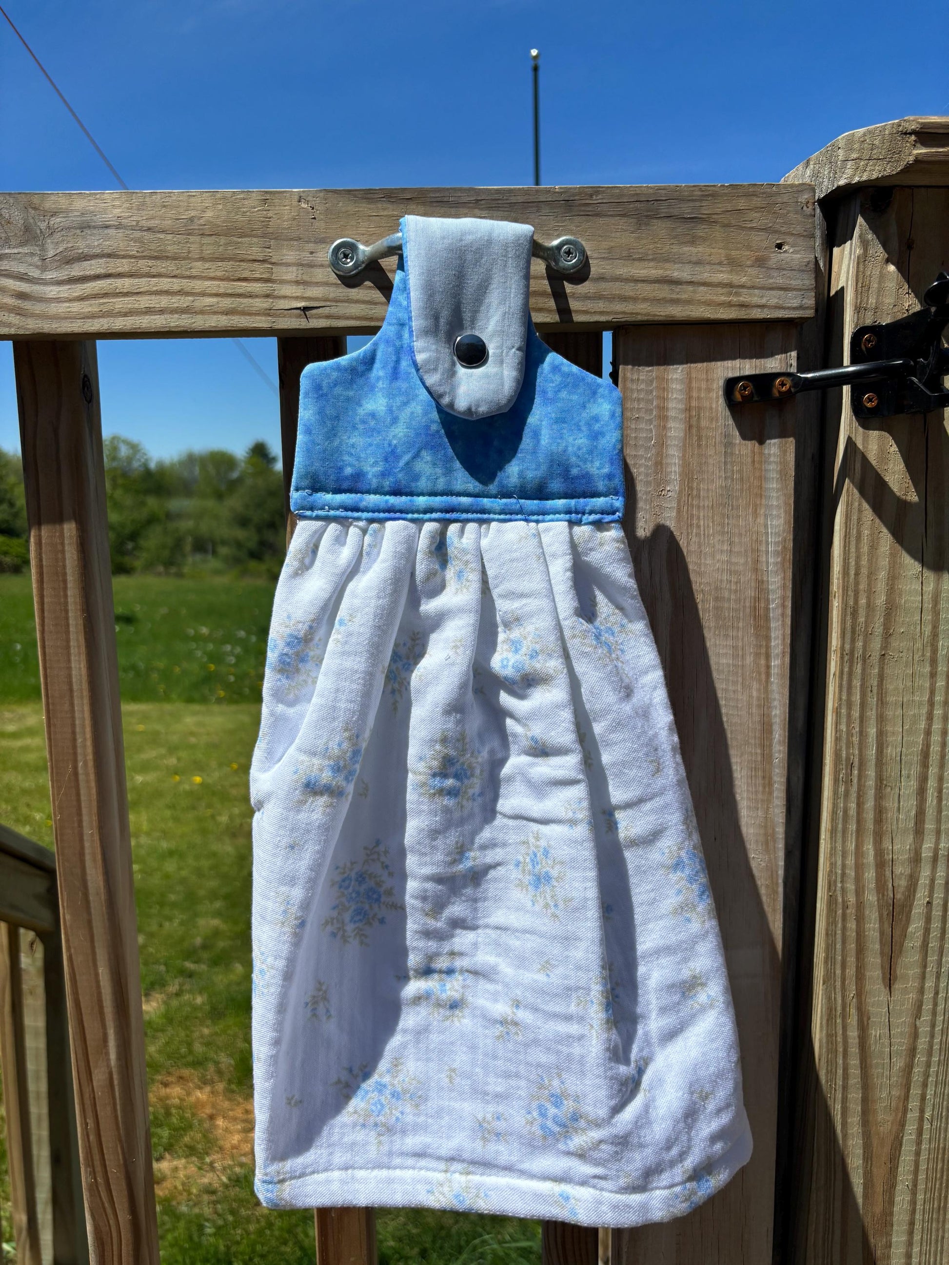 Floral Hanging Hand Towel with Dish Cloth | Blue Cottage Kitchen Decor | Oven Handle Towel