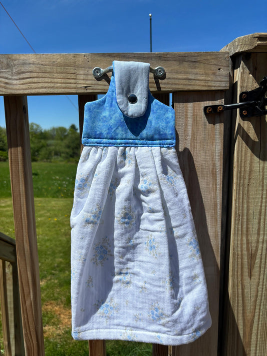 Floral Hanging Hand Towel with Dish Cloth | Blue Cottage Kitchen Decor | Oven Handle Towel