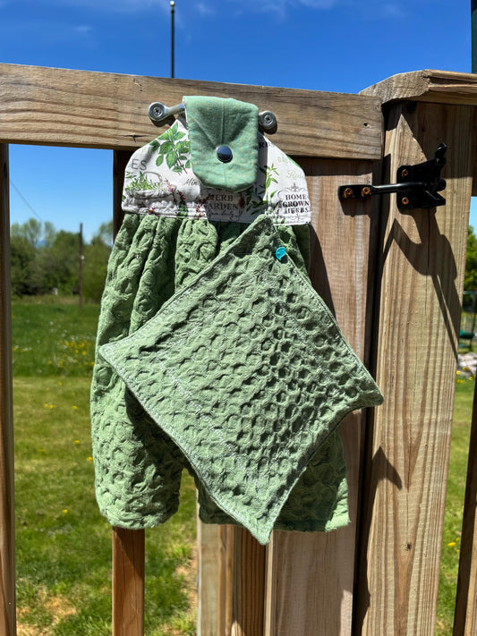 Hanging Kitchen Towel Set | Cottagecore Herb Kitchen Decor | Sage Green Waffle Weave Towel & Cloth